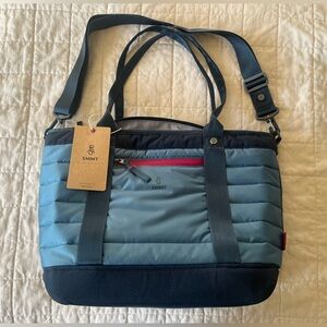 New With Tags!! SMMT Powderloft Tote 20L